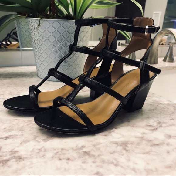 Report Signature ‘Adelina’ Gladiator Sandal - Picture 2 of 8